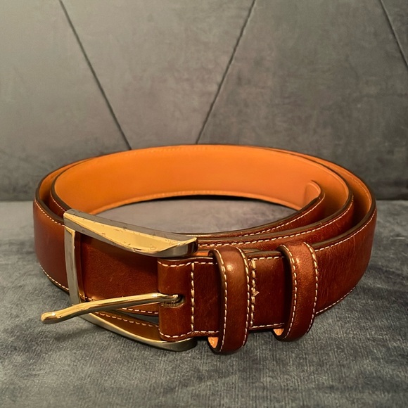 Trafalgar Easton belt Cortina Leather size 34 great pre owned condition - Picture 1 of 8